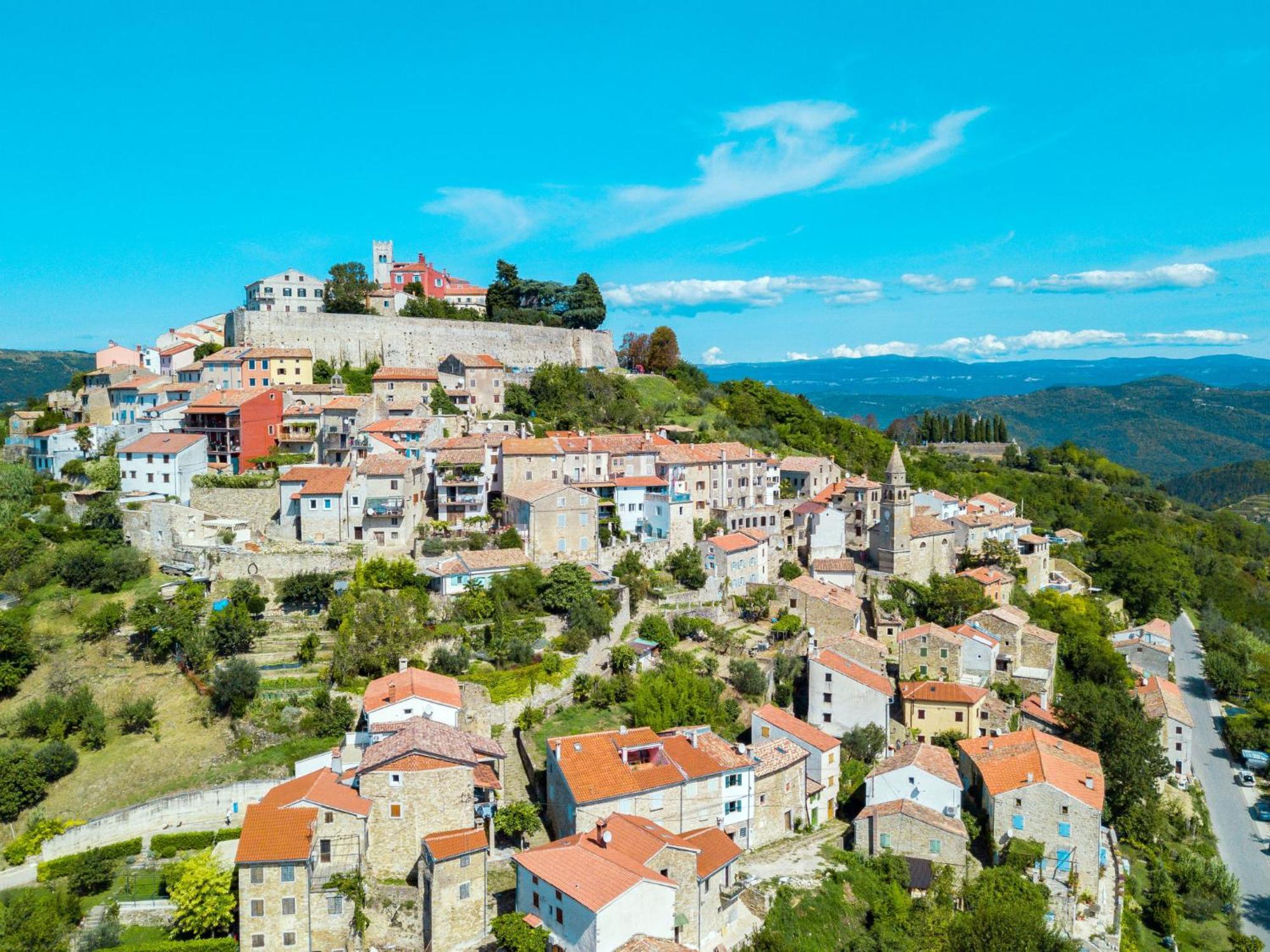 Holiday Home Rokvilla By Interhome Motovun Bagian luar foto